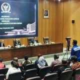 DPR Desak Presiden Prabowo Terbitkan Perpres Pelindungan Ojol demi Jaminan Sosial