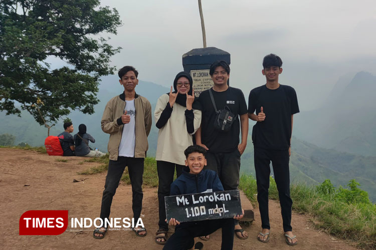 Gunung Lorokan, Pilihan Tepat untuk Trekking Santai di Mojokerto