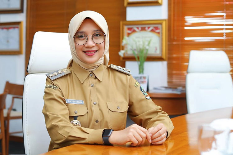 Ipuk Fiestiandani: Pemimpin Banyuwangi yang Rendah Hati, Inovatif, dan Berdedikasi