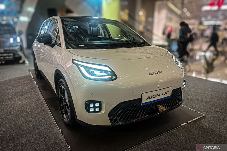 Bukan Kaleng-kaleng, Harga Mulai Rp325 Juta: AION UT Punya Garansi Seumur Hidup!