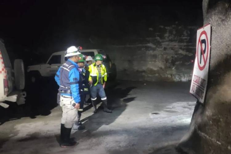 Para pekerja di area tambang bawah tanah PT Freeport Indonesia di Tembagapura, Kabupaten Mimika, Provinsi Papua Tengah. (FOTO: ANTARA/HO-Istimewa)