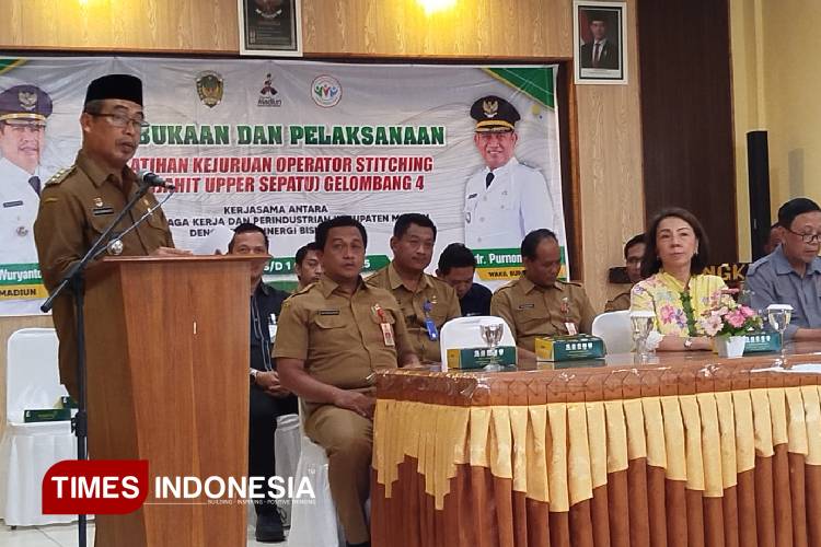 Pelatihan-operator-stitching-c.jpg