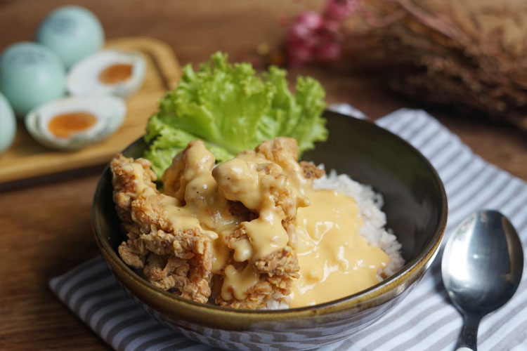 Tips Bikin Saus Telur Asin Lebih Creamy