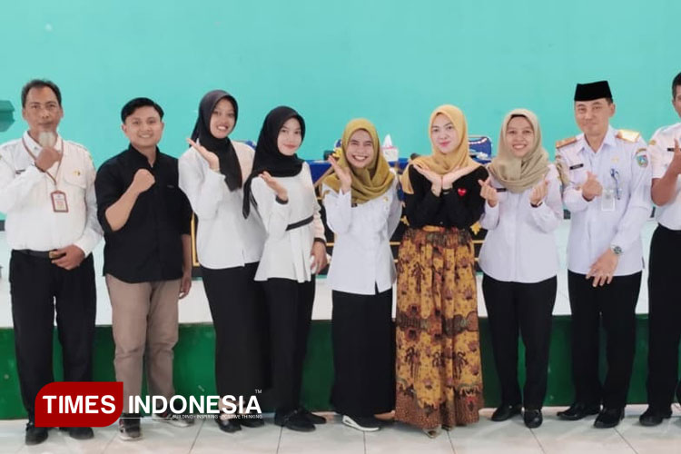 Sosialisasi “Jejak Historis Pancasila Sebagai Dasar Negara” yang digelar di Balai Desa Mojongapit, Kecamatan/Kabupaten Jombang, Rabu (10/9/2025). (FOTO: Rohmadi/TIMES Indonesia)