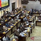 Uang Negara Nganggur di BI Rp425 T, Menkeu Purbaya: Itu Biang Sulitnya Cari Kerja!