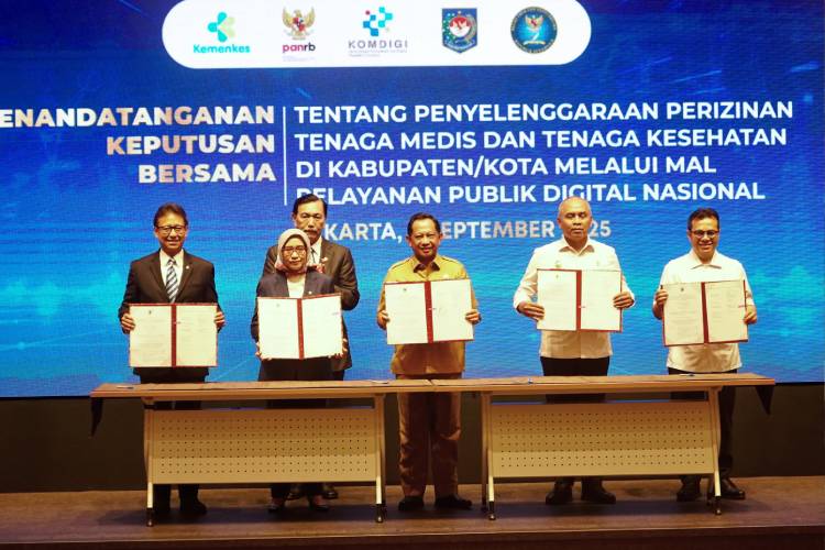 Banyuwangi Jadi Role Model Digitalisasi, Mendagri Tito hingga Luhut Angkat Jempol