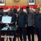 Sempat Molor 3 Jam, Akhirnya DPRD Sidoarjo Sahkan PAK APBD 2025 Sebesar Rp 6,05 Triliun