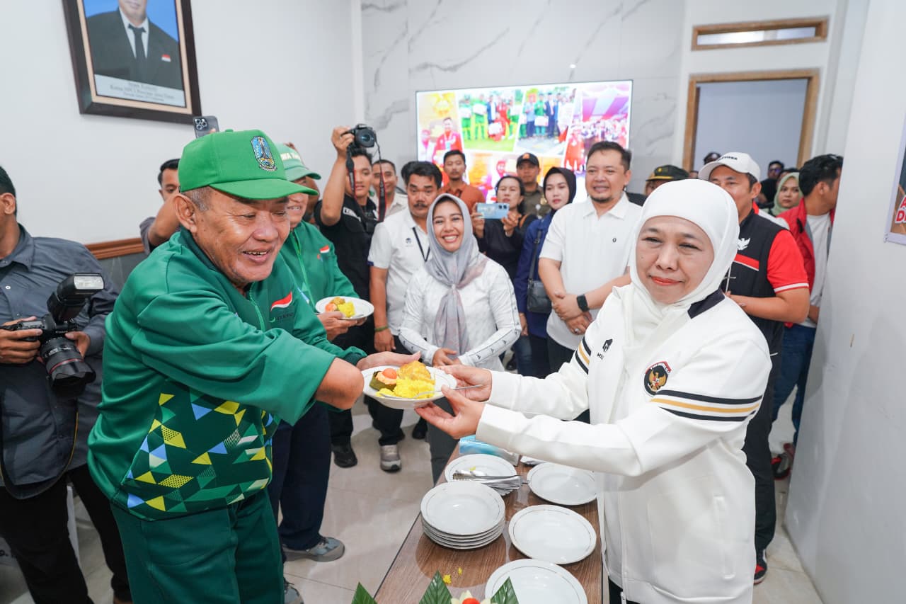 Gubernur-Khofifah-5.jpg