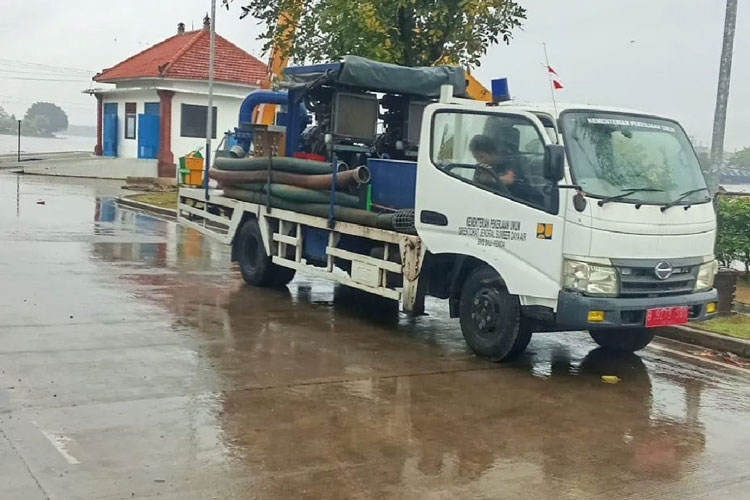 Kementerian PU bergerak cepat menangani banjir di Bali. (Foto: Kementerian PU RI)