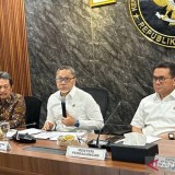 Pemerintah Gelontorkan Bantuan Pangan Beras 10 Kg/Bulan untuk 18,2 Juta Keluarga