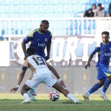Pelatih Arema FC Akui Kekalahan Lawan Dewa United Akibat Performa Pemain Kurang Maksimal