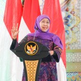 Gubernur Khofifah: Beasiswa LPPD Jatim Wujud Komitmen Siapkan Generasi Emas 2045