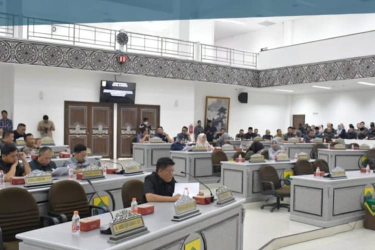 Suara Parlemen, Pejabat Cianjur Diminta Hati-Hati Pamer Gaya Hidup di Media Sosial
