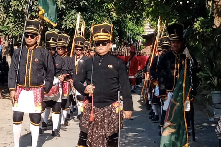 Grebeg-Maulid-Bantul-3.jpg
