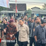 Menbud Fadli Zon Kunjungi Candi Panataran dan Makam Bung Karno di Blitar