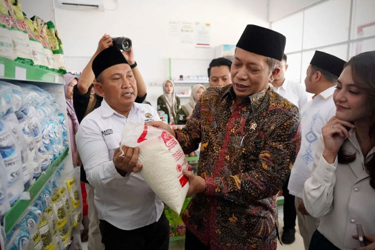 Menkop RI Minta Kopdes Merah Putih Siapkan Proposal Bisnis yang Matang dan Realistis