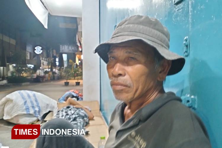 Sejumlah-tuna-wisma-B.jpg