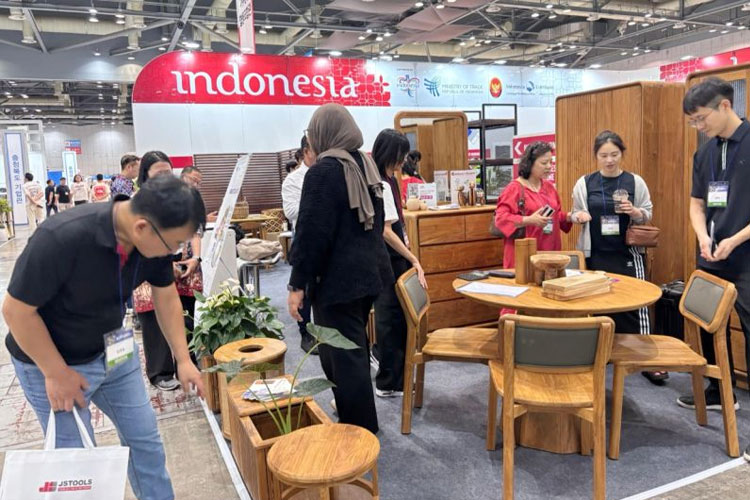 Salah satu peserta pameran furnitur Korea International Furniture and Interior Fair (KOFURN) 2025 di Kota Goyang, Provinsi Gyeonggi, Korea Selatan pada 28-31 Agustus 2025. (FOTO: ANTARA/HO-Kemendag)
