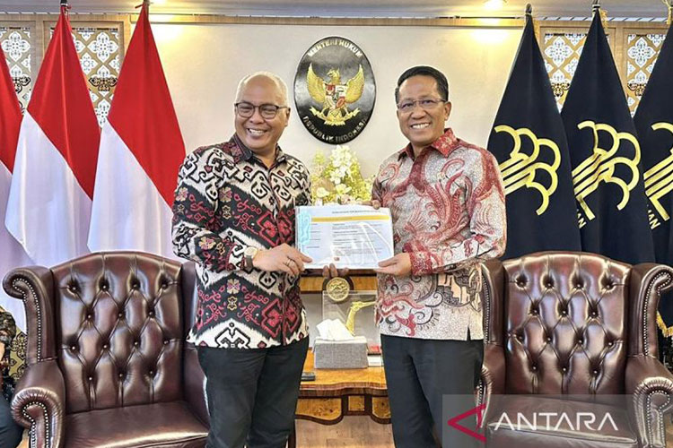 Akhmad Munir Umumkan Formasi Baru PWI Pusat 2025-2030