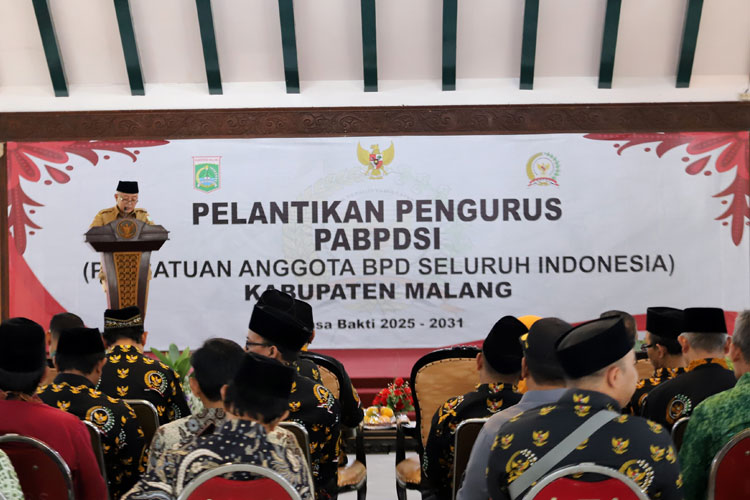 Bupati-Malang-Sanusi-a.jpg