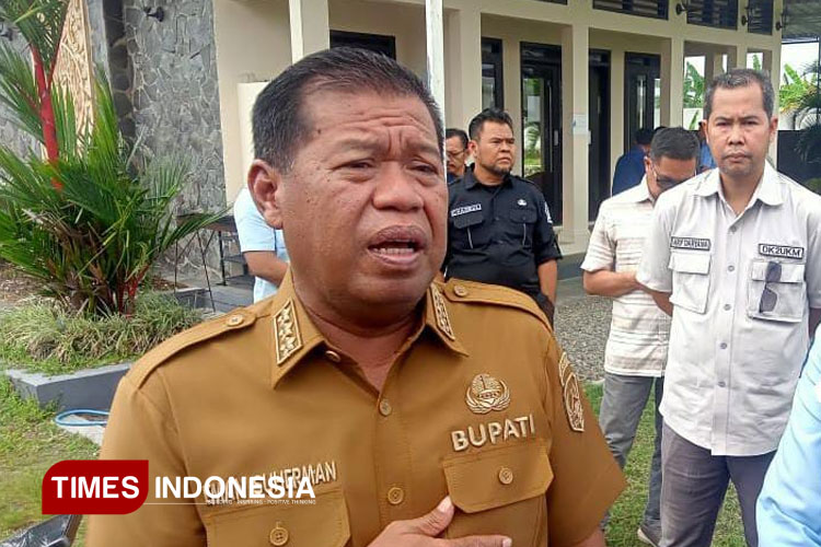 Bupati Majalengka, H Eman Suherman. (FOTO: Jaja Sumarja/TIMES Indonesia)