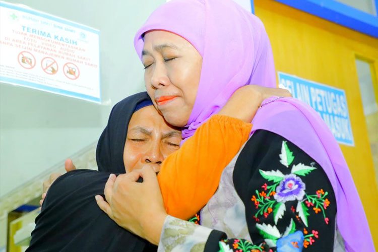 Gubernur-Khofifah-2.jpg