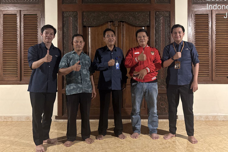 Tim-Peneliti-Unmer-malang.jpg