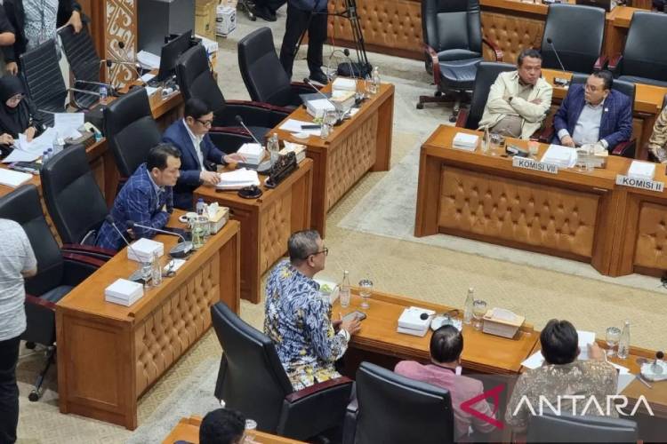 Komisi II DPR RI Usulkan Revisi UU Pemilu Masuk Prolegnas Prioritas 2026