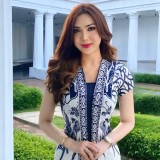 Potret Nella Novilda, Perempuan Modern yang Sukses Padukan Pesona dan Gaya