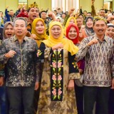 Hadiri Forum Warga Jatim di Kalsel, Khofifah Tekankan Kebersamaan dan Sinergi