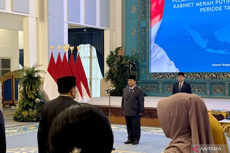 Inilah Sosok Menko Polkam Djamari Chaniago