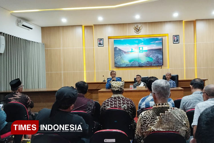 Sosialisasi piloting digitalisasi Bansos di Aula Minakjinggo, Kantor Pemkab Banyuwangi. (FOTO: Ikromil Aufa/TIMES Indonesia)