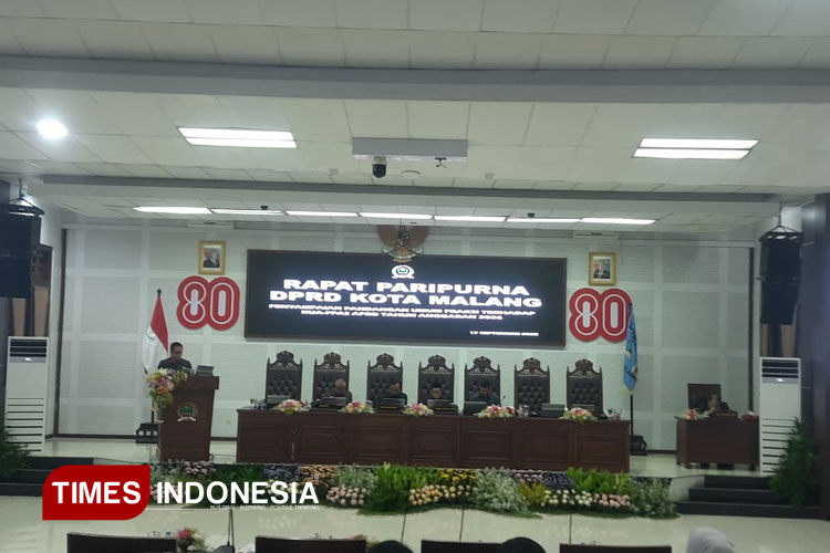 Suasana rapat paripurna di DPRD Kota Malang. (Foto: Rizky Kurniawan Pratama/TIMES Indonesia)