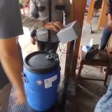Dosen ITNY Berikan Alat Pemantau Eco Enzyme Warga Banguntapan Bantul