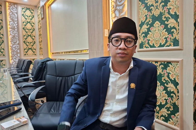 Anggota DPRD Jatim, Nurfaizin, bersuara keras menolak survei seismik di Kepulauan Kangean (FOTO: dok. Humas DPRD Jatim)