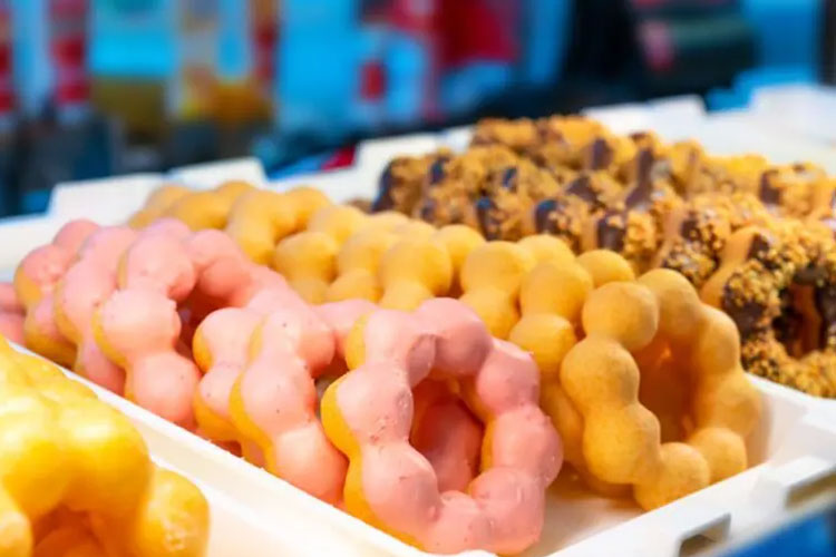 Donat mochi yang sedang viral, terbuat dari tepung ketan. (FOTO: instagram)