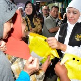 Gubernur Khofifah Gelar Pasar Murah di Sidoarjo, Pastikan Distribusi Bapok Tepat Sasaran