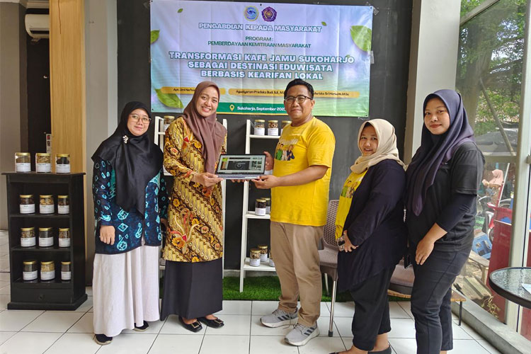 Kafe-Jamu-Sukoharjo-yang-berada-2.jpg
