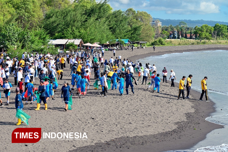 Peringati World Cleanup Day, Bukti Masyarakat Banyuwangi Bergerak Bersama untuk Bumi yang Lebih Hijau
