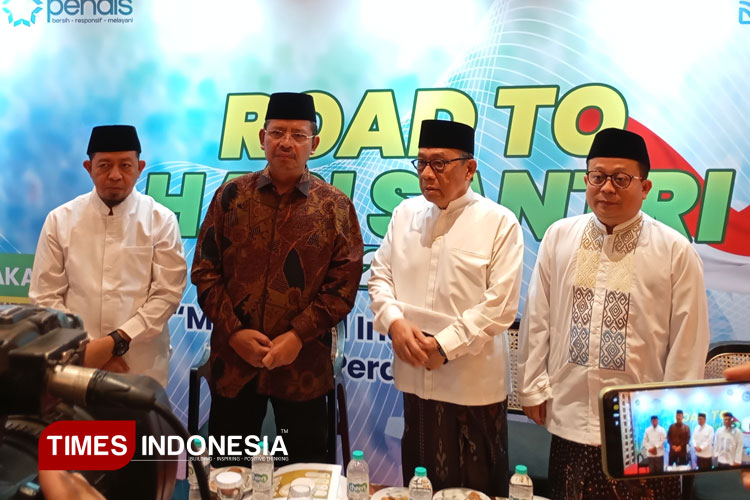 konferensi-pers-Hari-Santri-v3.jpg