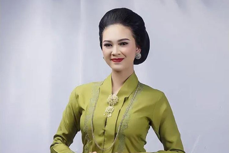 Apris Amyllia, Menjaga Jati Diri Bandung Barat Lewat Seni dan Budaya