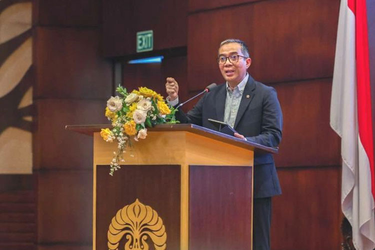 Mendiktisaintek Brian Yuliarto dalam pertemuan Majelis Senat Akademik (MSA) Perguruan Tinggi Negeri Badan Hukum (PTN BH) di Kampus Universitas Indonesia, Depok, Jumat (19/9/2025). (FOTO: ANTARA/HO-Kemdiktisaintek)