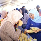Pasar Murah Probolinggo Diserbu Warga, Gubernur Khofifah: Bukti Pemerintah Ringankan Masyarakat