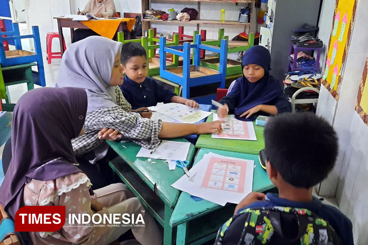 Peluncuran inovasi program terapi dan inklusi home care di SD Mumtaz pada Sabtu (20/9/2025). (Foto: Zisti Shinta/TIMES Indonesia)