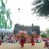Antusiasme Warga Surabaya Saksikan Pagelaran Reog Singo Welang di Taman Suroboyo
