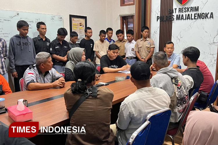 Polres Majalengka mengamankan sejumlah pelajar yang terlibat pengeroyokan. (FOTO: Jaja Sumarja/TIMES Indonesia)