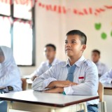 Kisah Sifan Alyori, Siswa Sekolah Rakyat yang Berjuang Wujudkan Cita-Cita Jadi Dokter