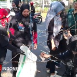 Ribuan Komunitas dan Influencer Turun Bersih Sampah di Kawasan GOR Sidoarjo