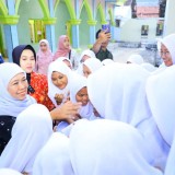Gubernur Khofifah Motivasi Santri Ponpes Nurul Qodim sebagai Pewaris Kepemimpinan Umat