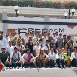 Semangat dan Antusias Pemain Teatrikal Perobekan Bendera di Hotel Yamato